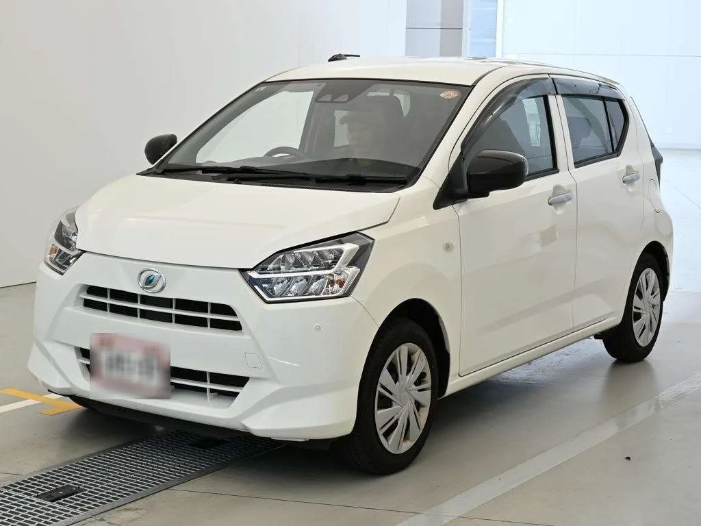 Daihatsu Mira e:S LA350S 2021